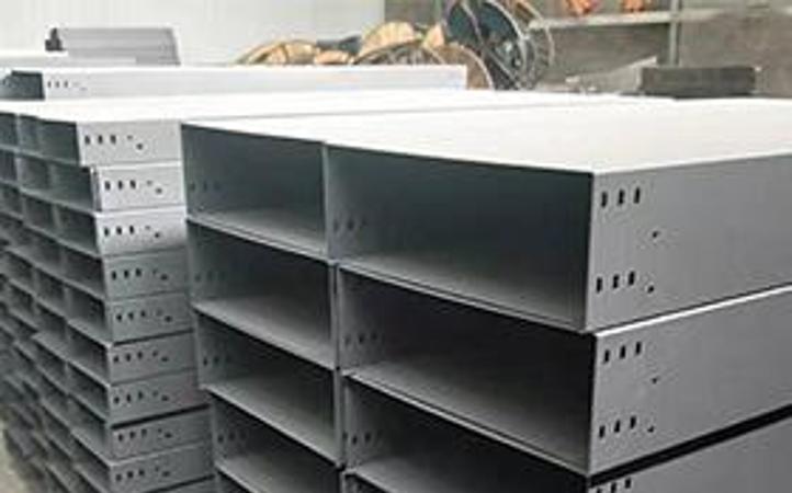 Fiberglass Ladder-Type Cable Trays